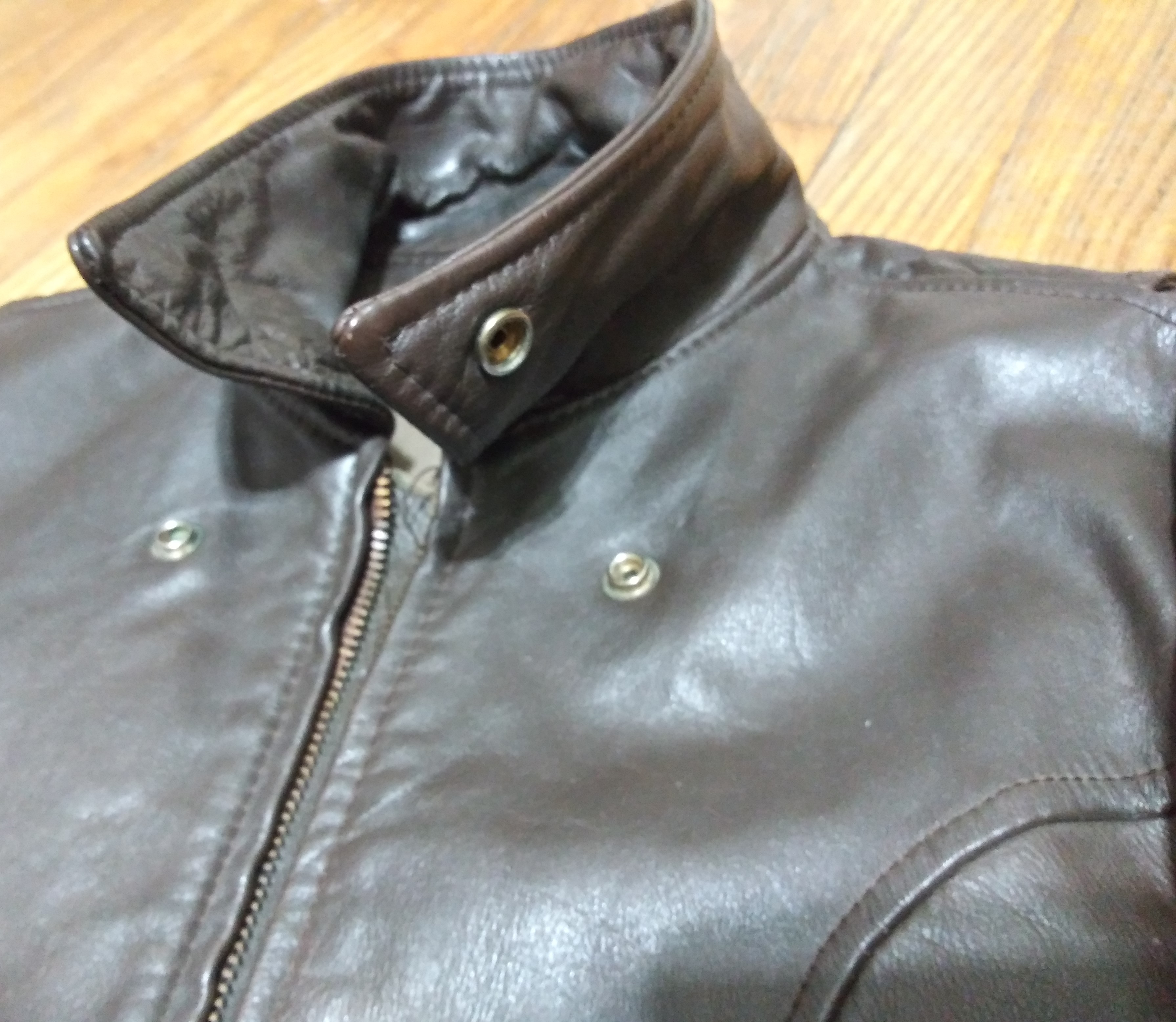 Talon zippers on a Chinese-made jacket? Can you help me ID this