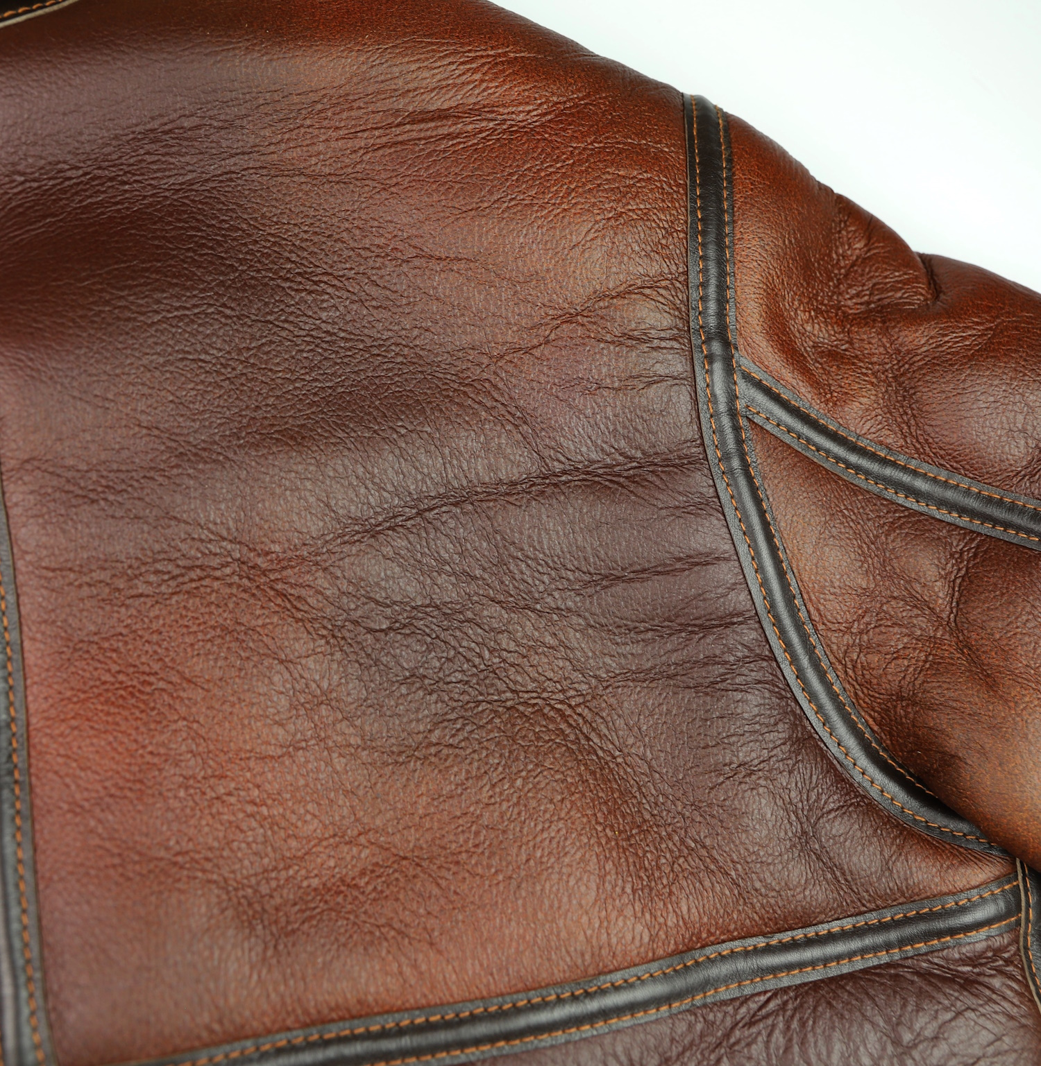 Aero D-1 Redskin Dark Seal Horsehide trim YF4 upper back.jpg