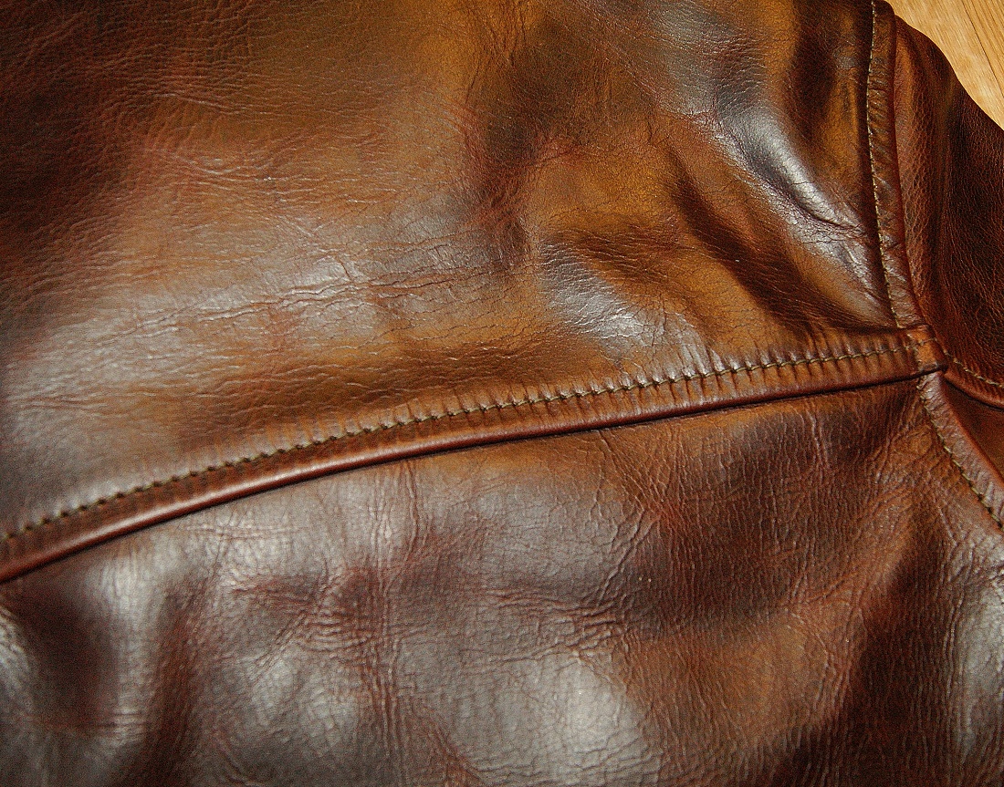 Aero Highwayman Brown CXL Steerhide 40 shoulder grain.jpg