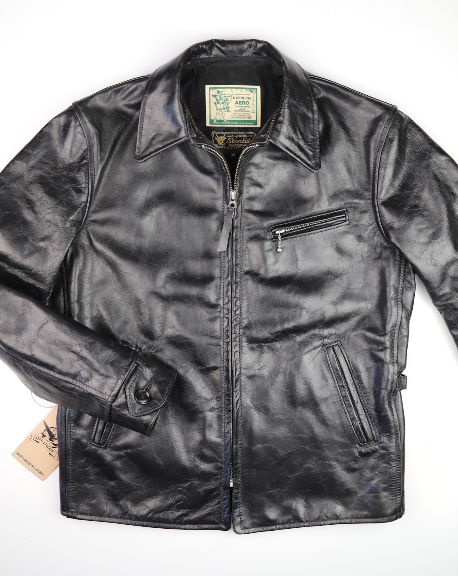 Aero Plainsman Black CXL Steerhide RT1 front.jpg