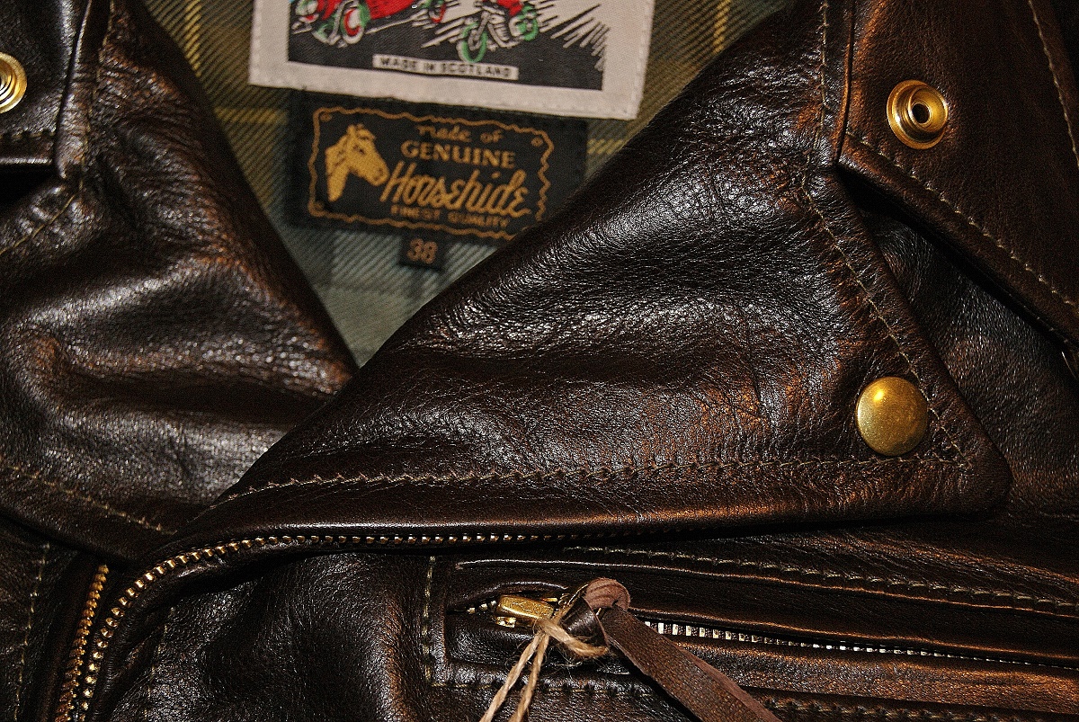 Aero Ridley J107 Dark Seal Vicenza Horsehide lapel.jpg