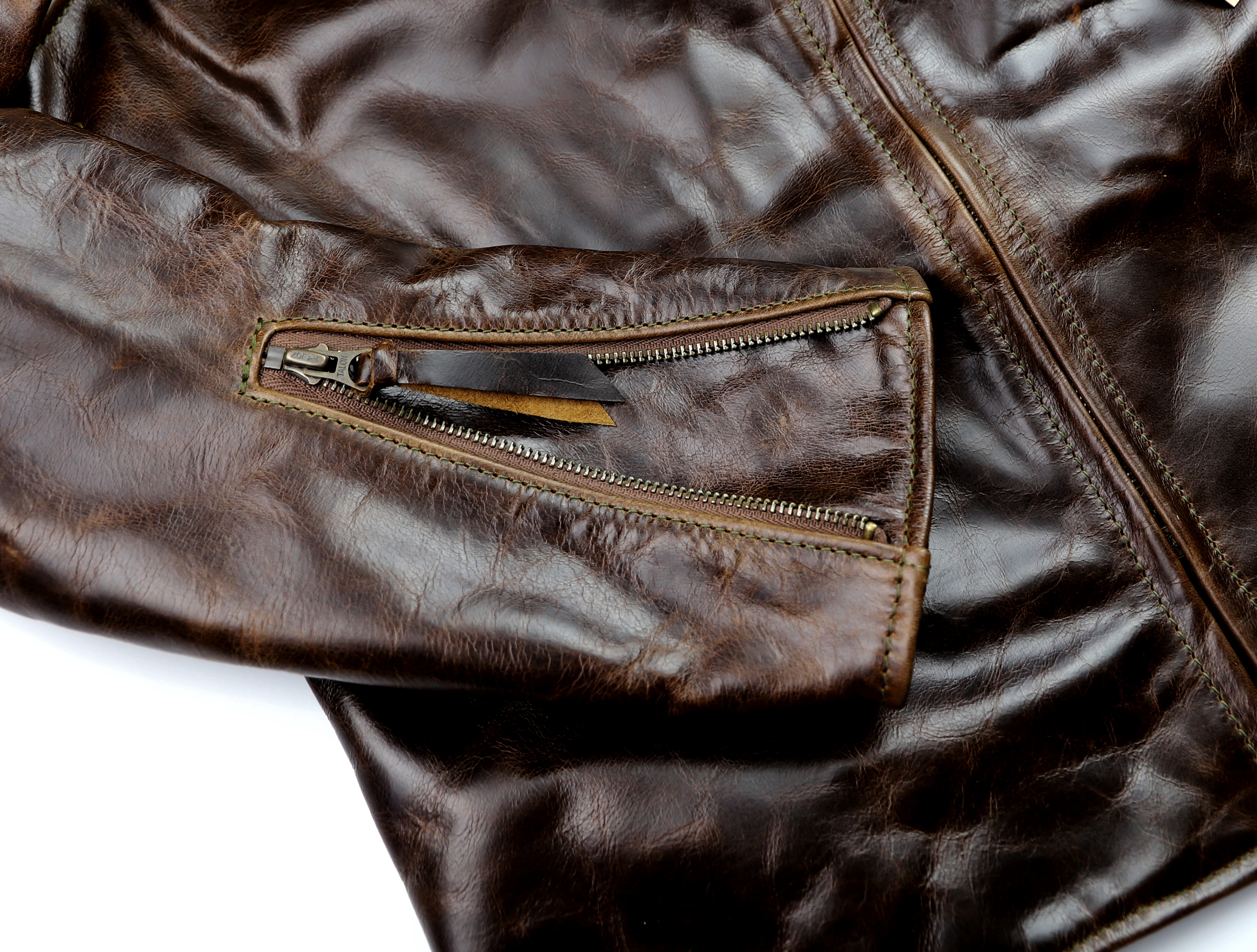 Aero Seven Dark Maple Bainbridge sleeve zipper.jpg