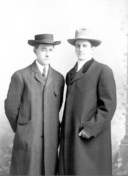 hats_overcoats_1907.JPG