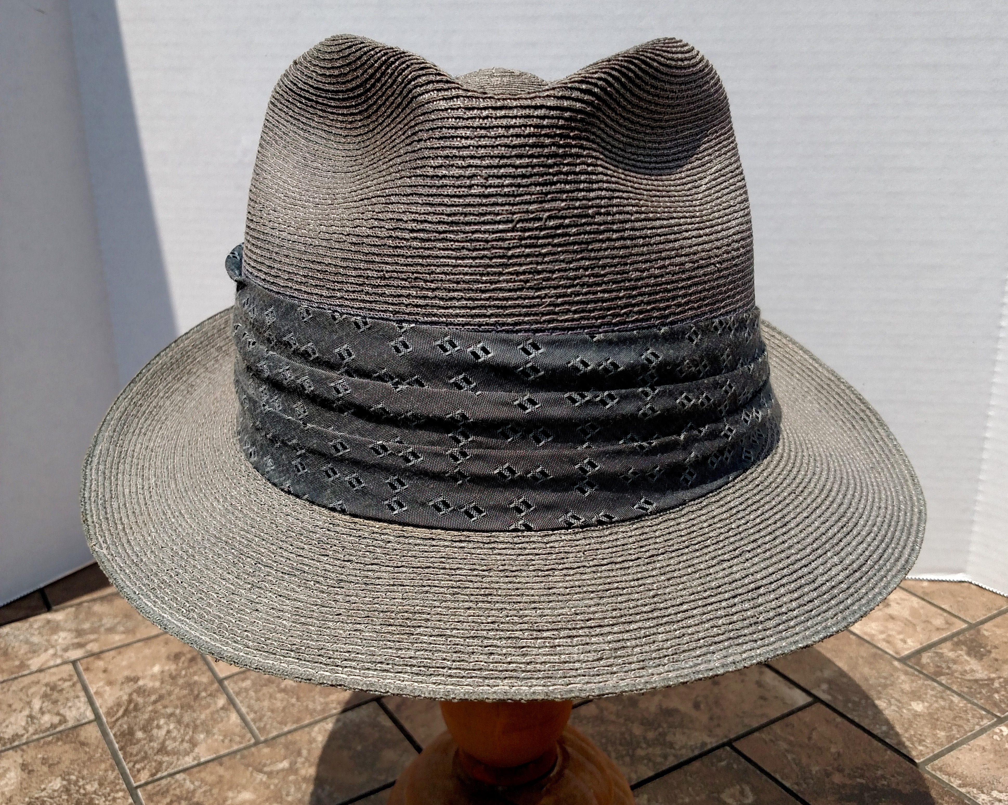 FS: Dobbs Grey Straw Hat 7-5/8 LO | The Fedora Lounge