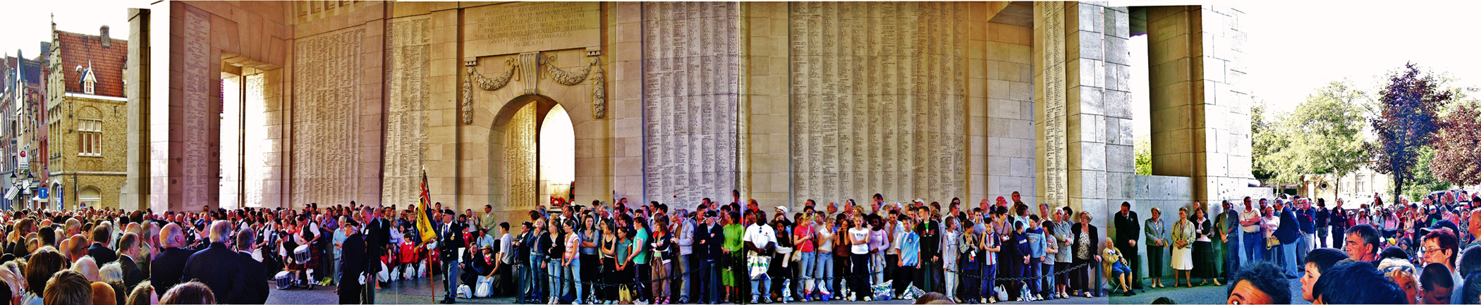 juni2006USMeninGate Panorama small.jpg