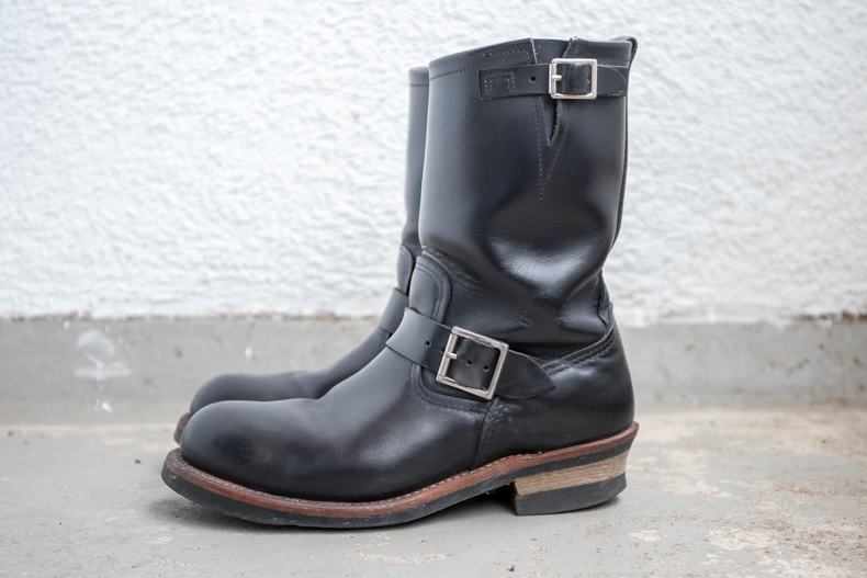 red wing engineer boots 2268