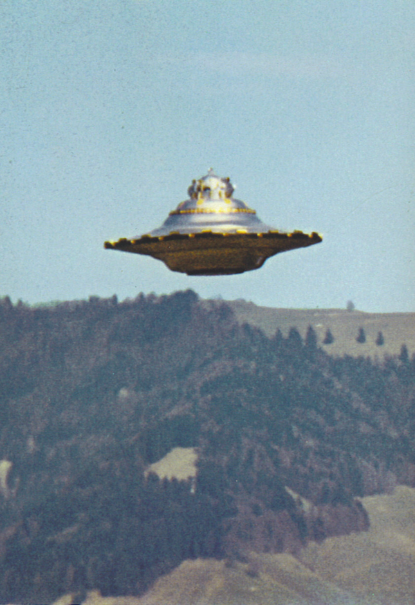 swiss_ufo_1975_photo.png