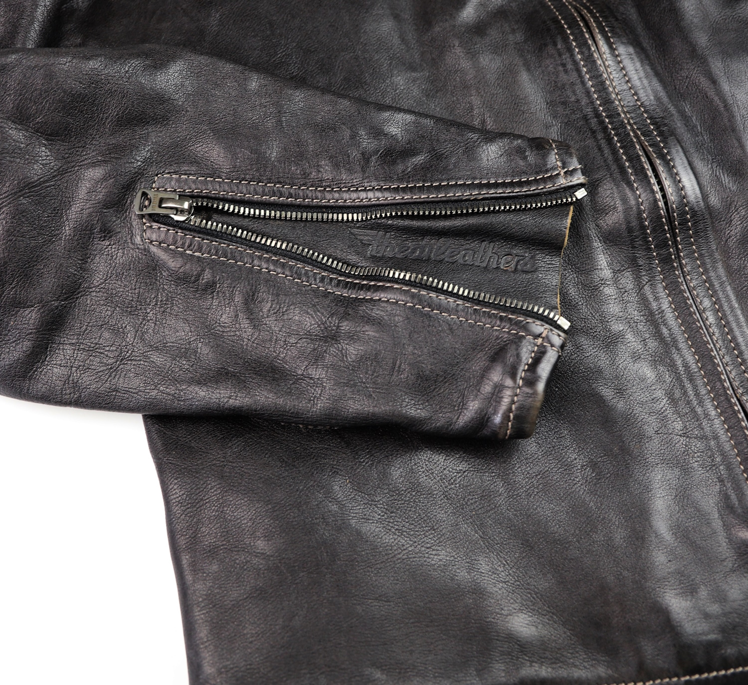 Thedi Phenix Unquilted Black Teacore Bruciato Horsehide Large sleeve zipper.jpg