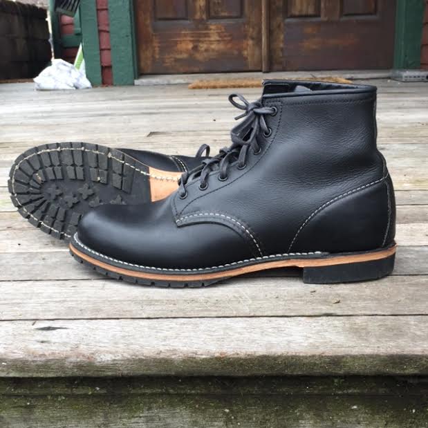 FS: Red Wing Beckman Round Style No. 9014 (Black Featherstone
