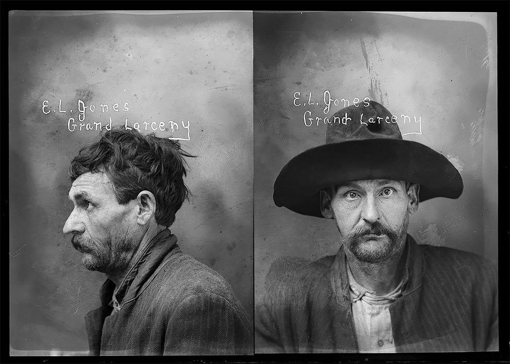 vintage-mugshots-of-prisoners-1900s-02.jpg