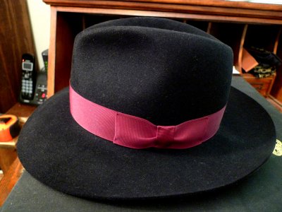 Borsalino Sideview.jpg