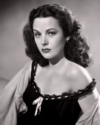 Hedy-Lamarr-classic-movies-9477801-401-500.jpg