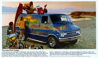 1976-Dodge-Tradesman-Vans-12.jpg