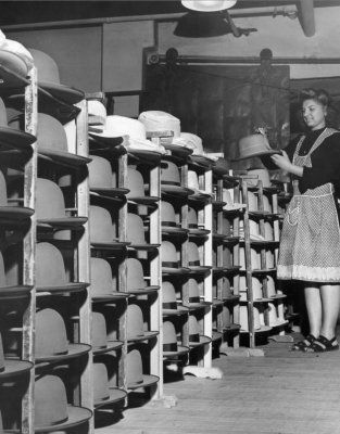 stetson_factory_1946_5.JPG