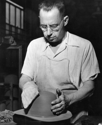 stetson_factory_1946_14.JPG