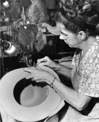 stetson_factory_1946_16.JPG