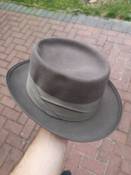 Stetson-Excellent-Woodlawn-Nutgrey-Aussen.jpg