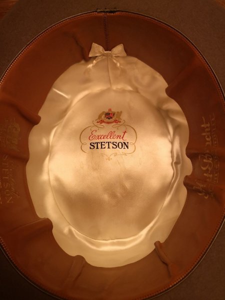 Stetson-Excellent-Woodlawn-Nutgrey-Innen.jpg