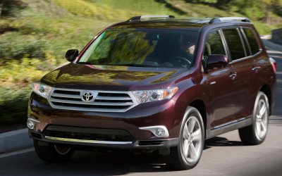 2013-toyota-highlander.jpg