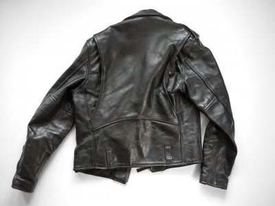 leather_biker_jacket_2.jpg