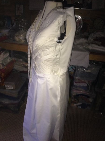 wedding dress 003.JPG