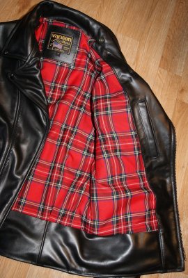 Vanson Daredevil Red Royal Stewart Tartan lining.jpg