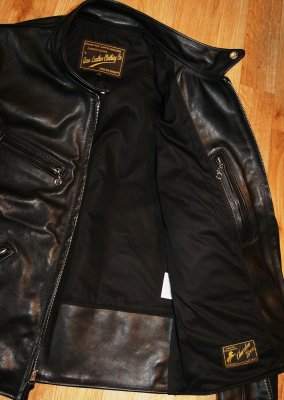 Aero Four-Pocket Board Racer Black Vicenza horsehide lining.JPG