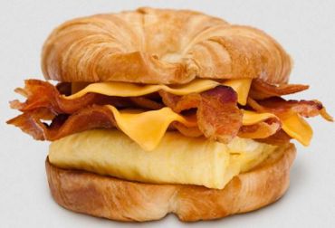 Burger_King_DOUBLE_CROISSANWICH_w_Bacon_Egg__Cheese_755271_i0.jpg