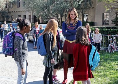 Supergirl+girls.jpg