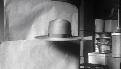 N17 Photo of hat 'Baden Powell'.jpg