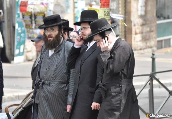 Hasidic Jewish Men.jpg