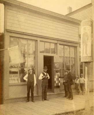 hats7_tailor_shop.JPG