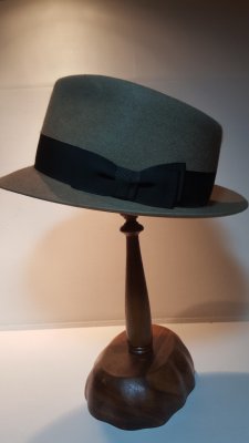 Hat c.jpg